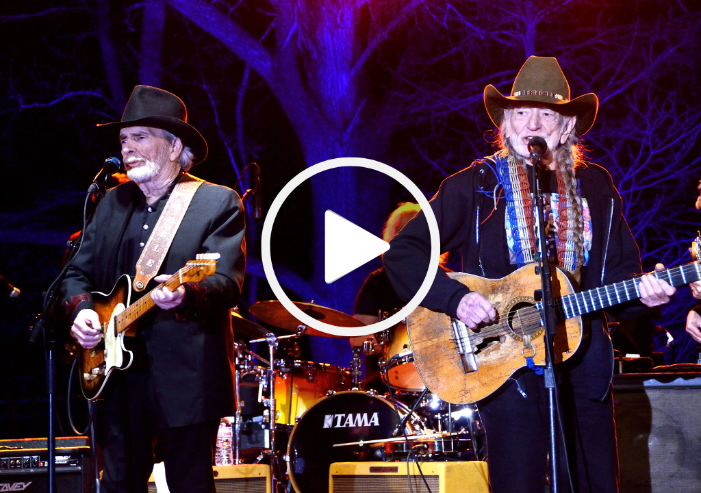 Merle Haggard, Toby Keith, Willie Nelson - Mama Tried ...